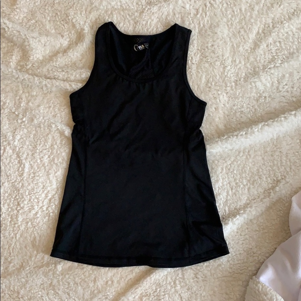 Zyia Distance Tank